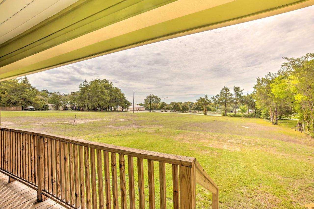 The Gathering Place Brenham Home On 6 Acres Exterior photo
